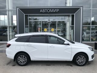 2024 Lada (ВАЗ) Vesta SW I Рестайлинг (NG), белый, 1333500 рублей, вид 4