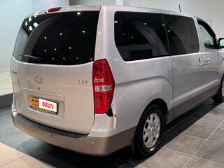 2010 Hyundai H-1 II, серебристый, 1250000 рублей, вид 4