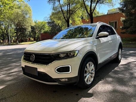 2022 Volkswagen T-Roc I (China Market), белый, 1285000 рублей, вид 1