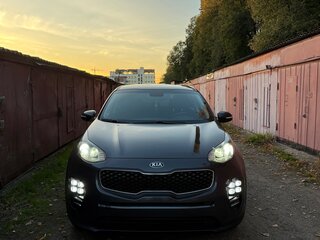 2017 Kia Sportage IV, серый, 1800000 рублей, вид 5
