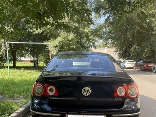 2005 Volkswagen Passat B6, синий, 700000 рублей, вид 3