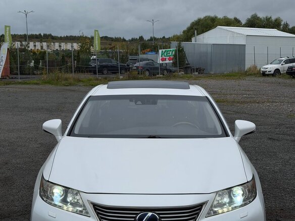 2012 Lexus ES 300h VI, белый