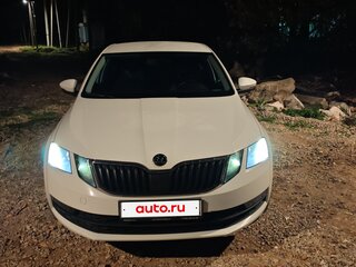 2020 Skoda Octavia III (A7) Рестайлинг, белый, 2080000 рублей, вид 2