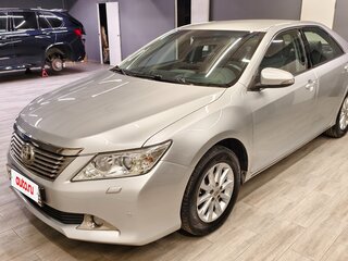 2014 Toyota Camry VII (XV50), серебристый, 1550000 рублей, вид 1