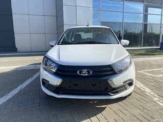 2026 Lada (ВАЗ) Granta I Рестайлинг, белый, 1218000 рублей, вид 2
