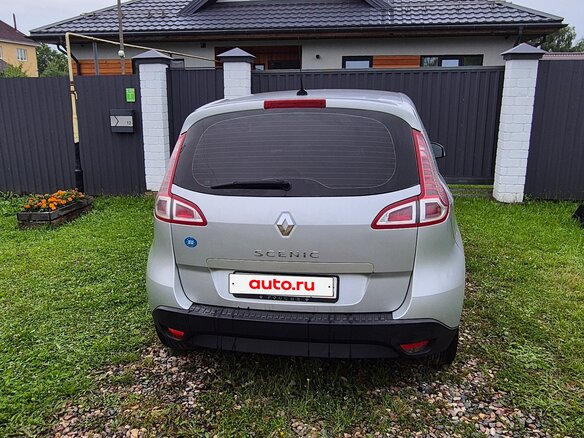 2009 Renault Scenic III, серебристый, 545000 рублей - вид 2