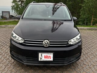 2017 Volkswagen Touran II, чёрный, 1595000 рублей, вид 2