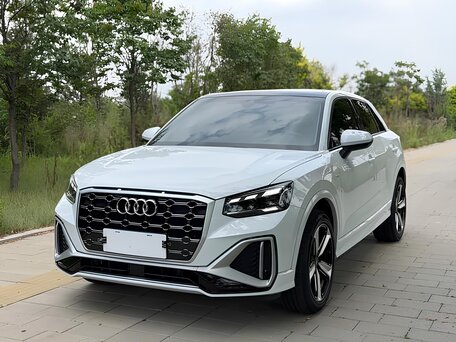 2022 Audi Q2 35 TFSI I Рестайлинг, белый, 2500000 рублей, вид 3