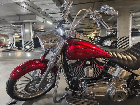 2007 Harley-Davidson Softail Deluxe, красный, 1150000 рублей, вид 3