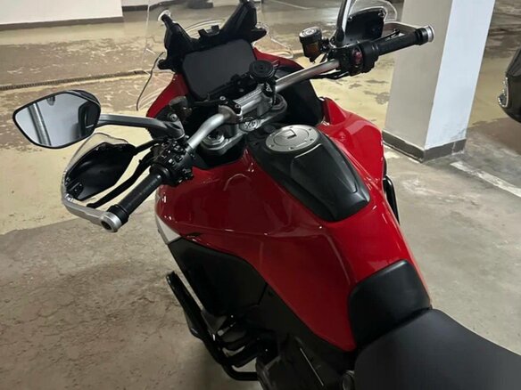 2024 Ducati Multistrada V4, красный, 2500000 рублей - вид 11