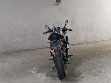 2016 KTM RC 390, белый, 420000 рублей, вид 4