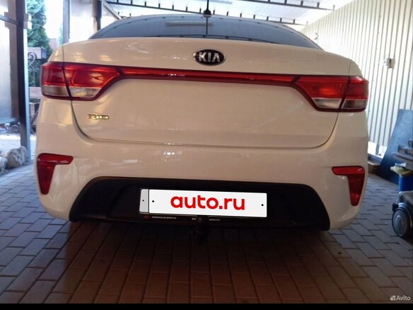 2017 Kia Rio IV, белый, 2000000 рублей - вид 5