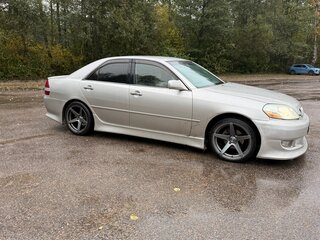 2002 Toyota Mark II IX (X110), золотистый, 820000 рублей, вид 2