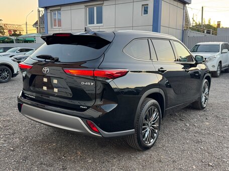 2026 Toyota Highlander IV (XU70), чёрный, 5340000 рублей, вид 5