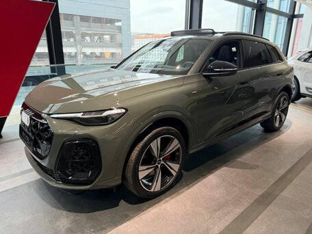 2026 Audi Q5 L III (GU), зелёный, 7150000 рублей, вид 1