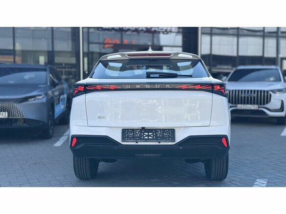 2026 Omoda C5 II, белый, 2779000 рублей - вид 6