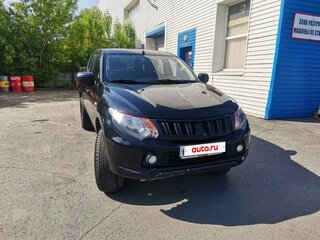 2015 Mitsubishi L200 V, чёрный, 1400000 рублей, вид 2