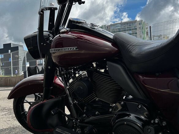 2019 Harley-Davidson Road King Special, красный, 1700000 рублей - вид 14