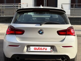 2017 BMW 1 серии 118i II (F20/F21) Рестайлинг 2, белый, 1800000 рублей, вид 4