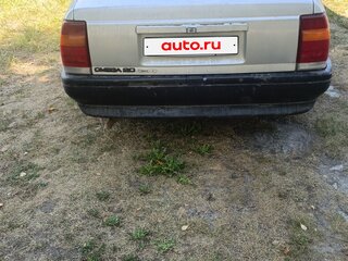 1987 Opel Omega A, серебристый, 115000 рублей, вид 3