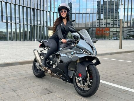 2025 BMW S 1000 RR, серый, 2100000 рублей, вид 1