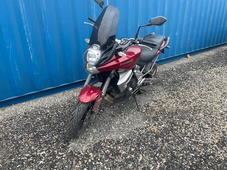 2011 Kawasaki Versys 650, пурпурный, 400000 рублей, вид 1