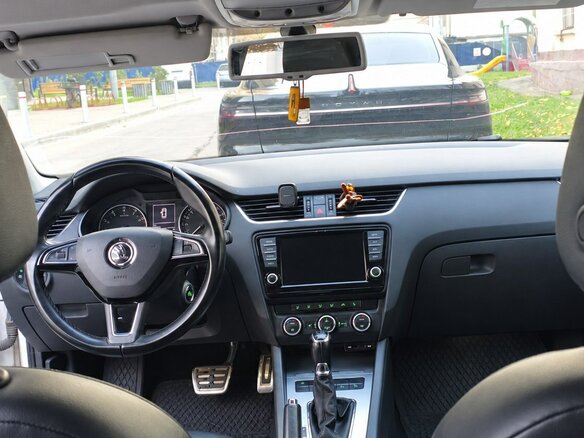 2013 Skoda Octavia III (A7), белый, 1350000 рублей - вид 5