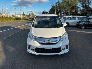 2015 Honda Freed I Рестайлинг 2, белый, 855000 рублей, вид 2