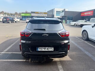 2023 Chevrolet TrailBlazer III Рестайлинг, чёрный, 1700000 рублей, вид 4