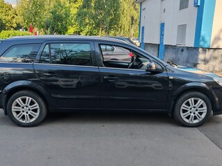 2011 Opel Astra H Рестайлинг, чёрный, 550000 рублей, вид 4