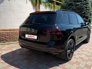 2012 Volkswagen Touareg II, чёрный, 2100000 рублей, вид 5