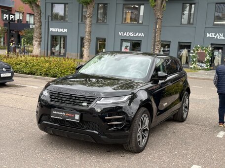 2025 Land Rover Range Rover Evoque P250 MHEV Long II Рестайлинг, зелёный, 5340000 рублей, вид 1