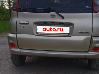 2002 Toyota FunCargo, серый, 375000 рублей, вид 5