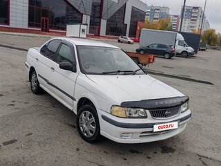 2000 Nissan Sunny B15, белый, 320000 рублей, вид 1