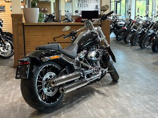 2025 Harley-Davidson Breakout, чёрный, 3750000 рублей, вид 5