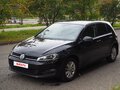 2013 Volkswagen Golf VII, чёрный, 1050000 рублей - вид 1