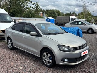 2013 Volkswagen Polo V, серебристый, 700000 рублей, вид 4