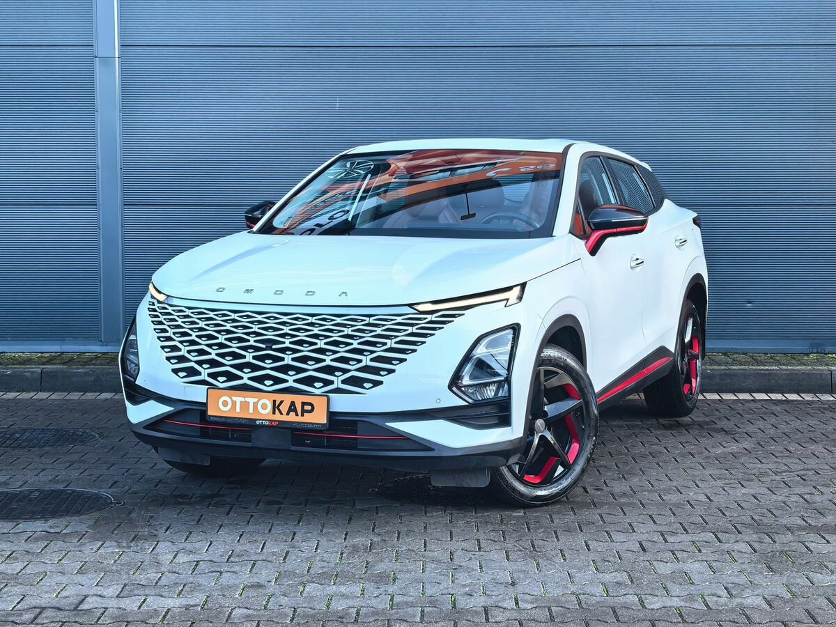 Открыть фотографии: Omoda C5 I