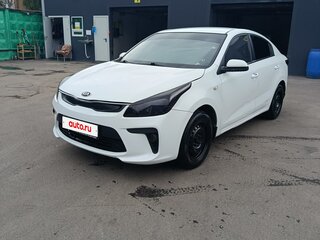 2017 Kia Rio IV, белый, 515000 рублей, вид 1
