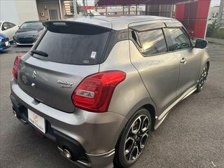 2021 Suzuki Swift Sport V, серебристый, 1146111 рублей, вид 4
