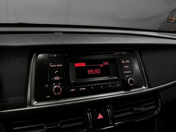 2017 Kia Optima IV, белый, 1740000 рублей - вид 13