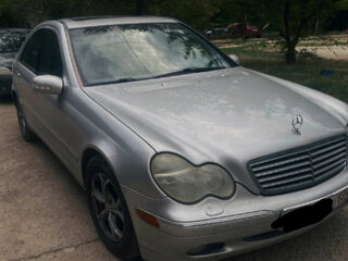 2001 Mercedes-Benz C-Класс 240 II (W203), серый, 700000 рублей, вид 1