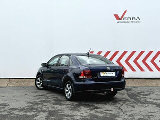 2017 Volkswagen Polo V Рестайлинг, синий, 700000 рублей, вид 3