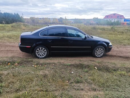 2004 Volkswagen Passat B5 Рестайлинг, чёрный, 350000 рублей, вид 4