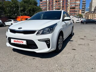 2019 Kia Rio IV, белый, 1349000 рублей, вид 2