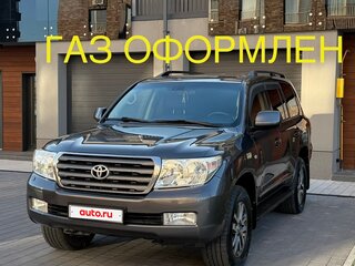 2010 Toyota Land Cruiser 200 Series, серый, 3099000 рублей, вид 1