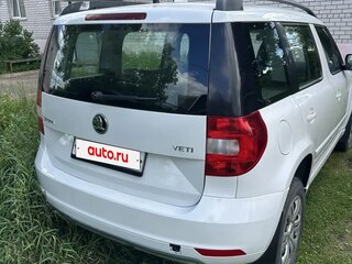 2015 Skoda Yeti I Рестайлинг, белый, 850000 рублей, вид 5