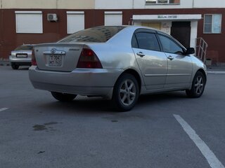 2000 Toyota Corolla IX (E120, E130), серебристый, 520000 рублей, вид 2