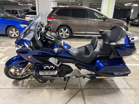 2020 Honda GL 1800 Gold Wing, синий, 2550000 рублей, вид 4