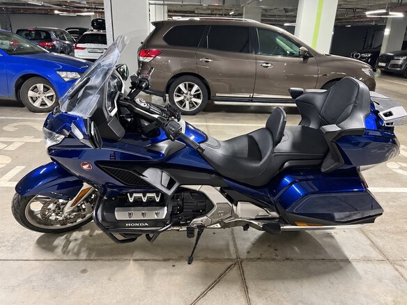 2020 Honda GL 1800 Gold Wing, синий, 2550000 рублей - вид 3